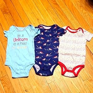 3 for $15 Baby girl 18-24 Mo onesies 3 piece